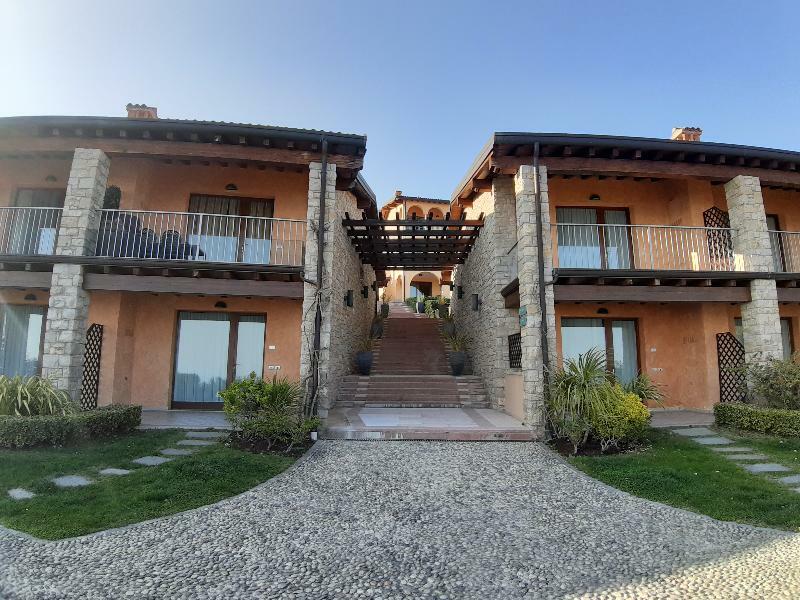Appartamenti Borgo Gardone Riviera Exterior photo