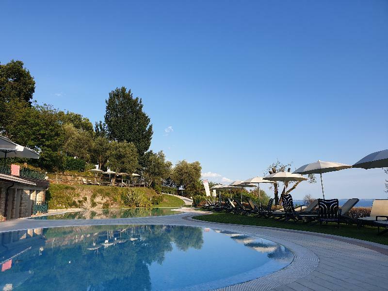 Appartamenti Borgo Gardone Riviera Exterior photo